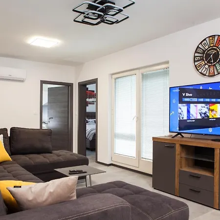 Βίλα Bella Belca